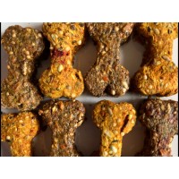 Maximum 1 set per customer order ADD-ON Set of 5 dog biscuits, Assorted flavours taken from that evenings bake. 