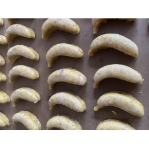 50 X peanut butter & Banana dog biscuits buy 2 get 1 bag free 